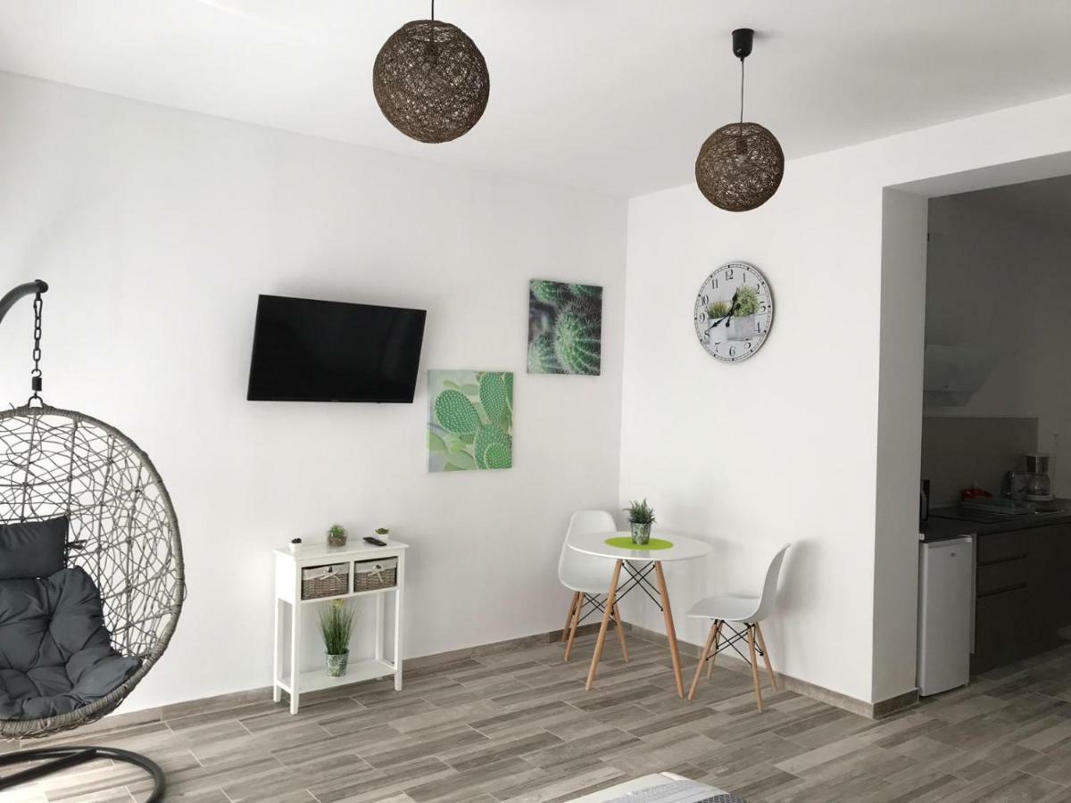 Apartamentos Pino Central Benidorm Dış mekan fotoğraf