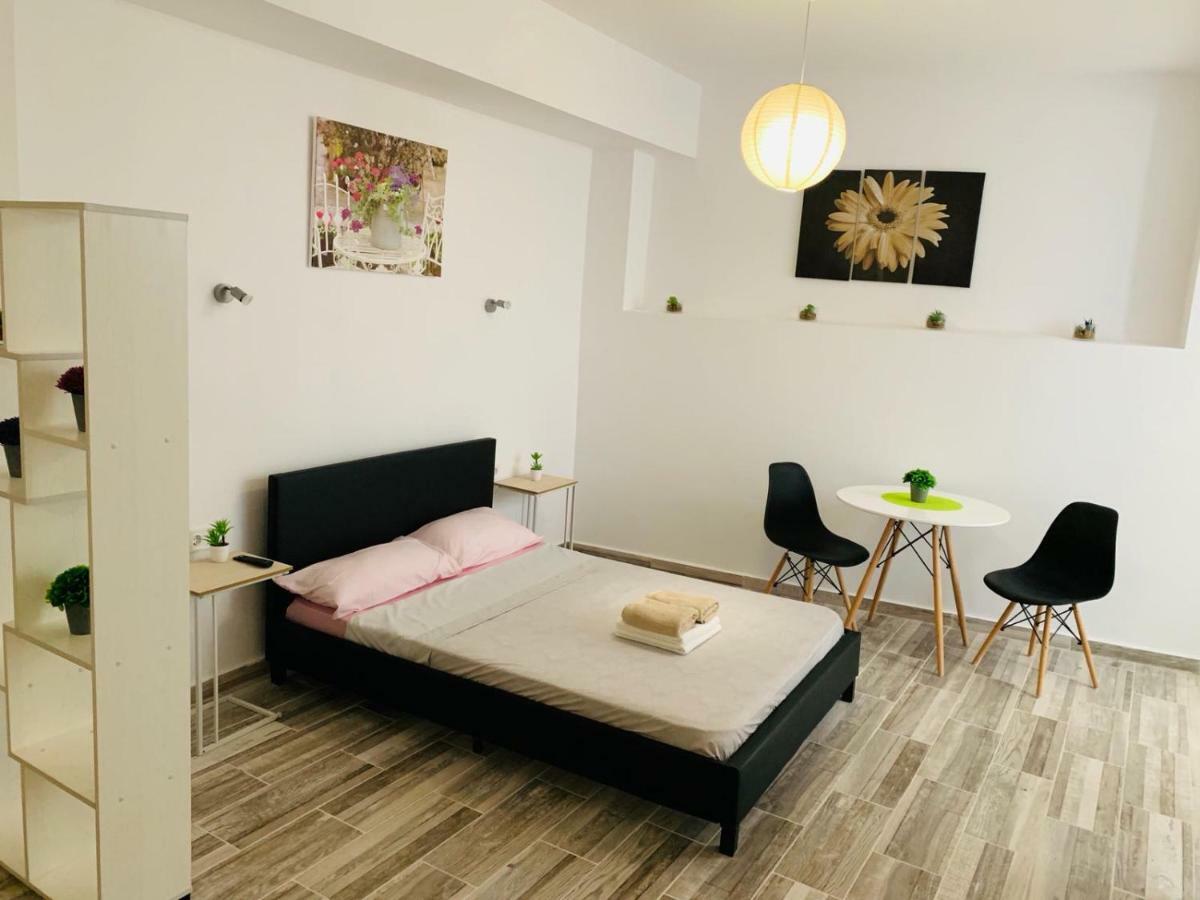 Apartamentos Pino Central Benidorm Dış mekan fotoğraf