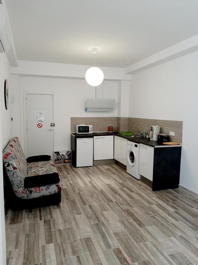 Apartamentos Pino Central Benidorm Dış mekan fotoğraf